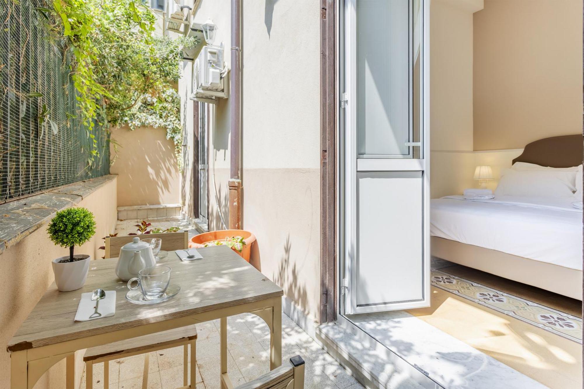 Aragona House Palermo Bed & Breakfast ภายนอก รูปภาพ